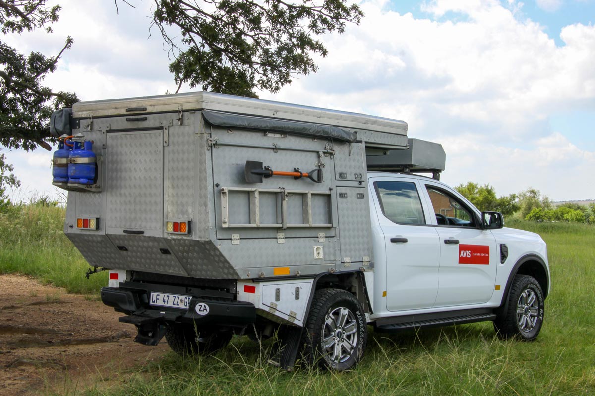 Avis 4x4 - Group K - Twin Cab