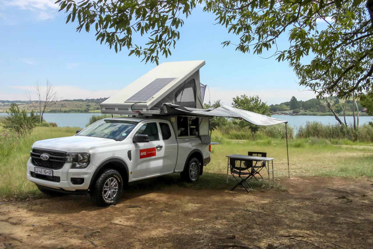 Avis 4x4 - Group L - Camp Table