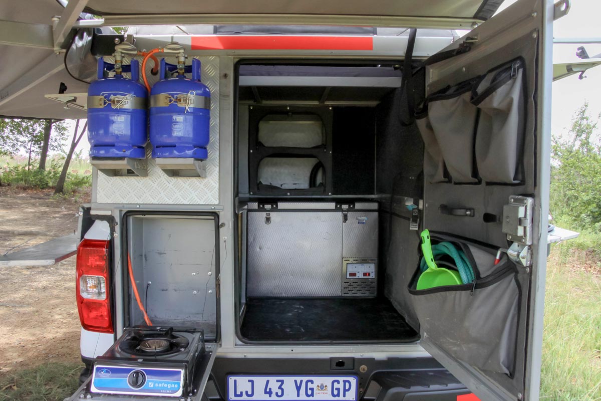 Avis 4x4 - Group L - Storage