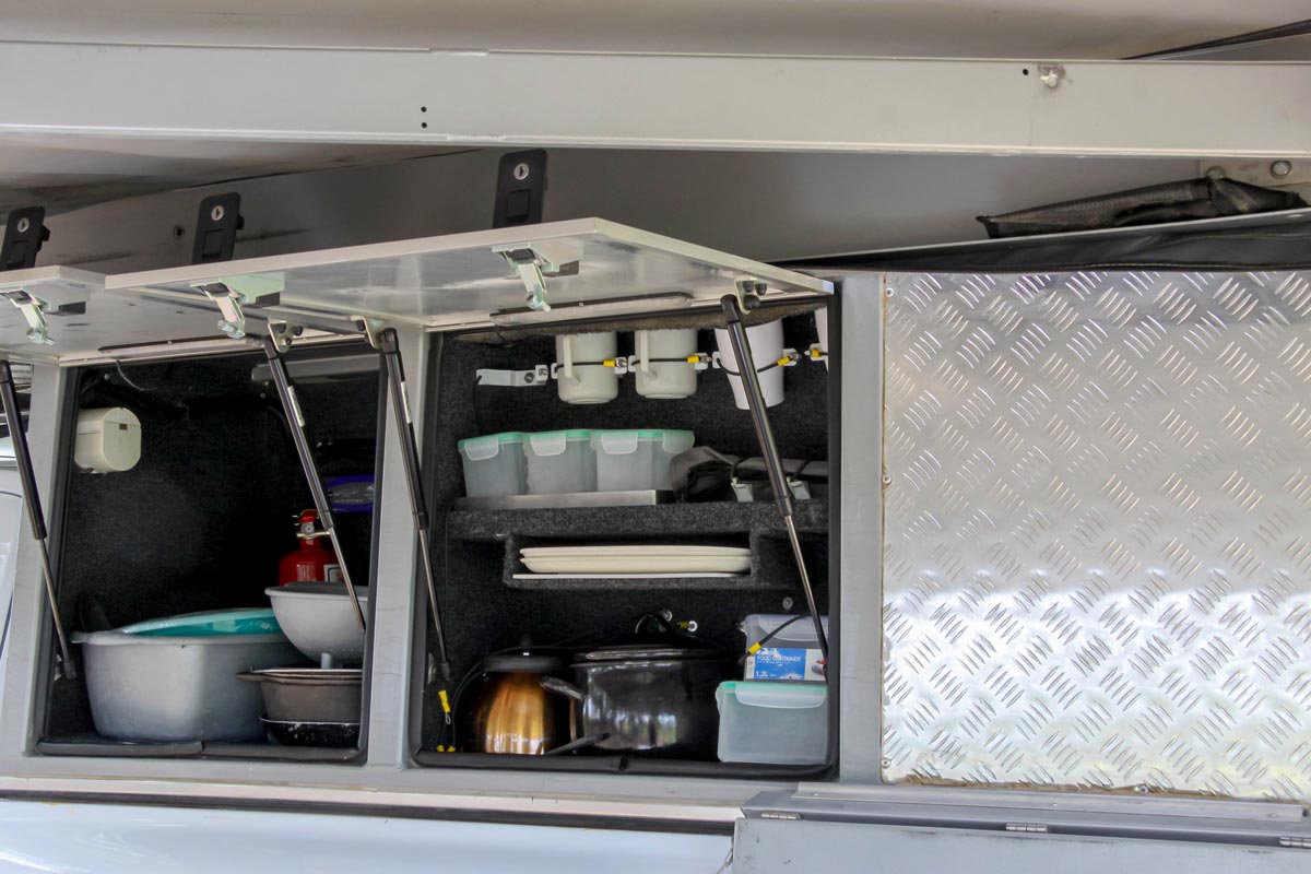 Avis 4x4 - Group L - Kitchen Storage